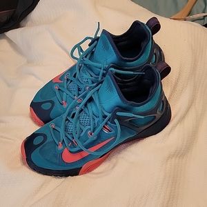 Nike Air Zoom Hyperrev mids, sz 9, aqua/teal with navy & bright orange